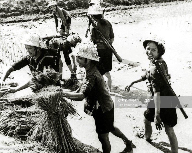 Oai hung cuoc khang chien chong My cua Viet Nam qua ong kinh quoc te-Hinh-15