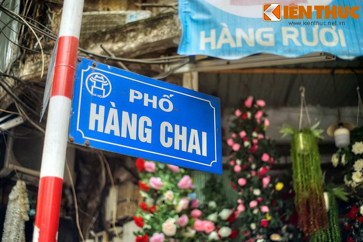 Bi mat bat ngo cua pho chai lo nuc tieng Ha Noi mot thoi-Hinh-3