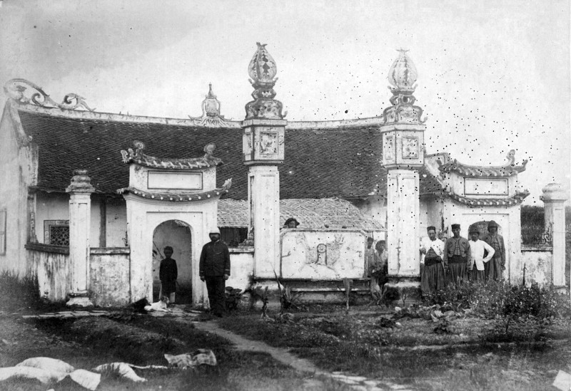 Bo anh cuc quy ve Ha Noi nam 1885-Hinh-5