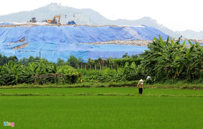 Bai rac Nam Son tro thanh noi kho cua nguoi dan Ha Noi the nao?