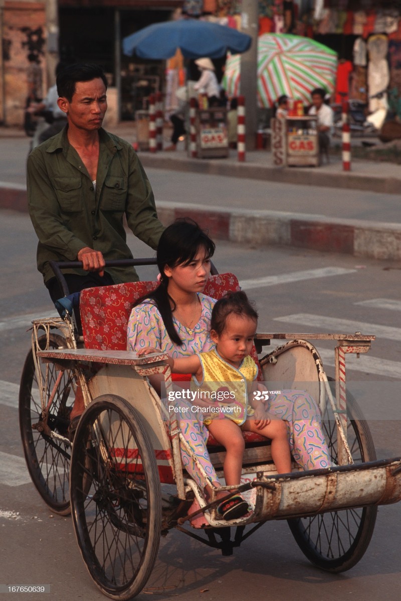 Loat anh day hoai niem ve Sai Gon nam 1995-Hinh-13