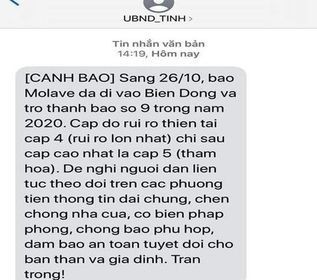 Chong bao so 9: Dao ham tru, nhan tin khuyen cao, dong cua san bay