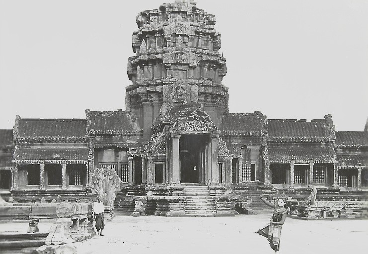 Loat anh cuc hiem ve Angkor Wat mot the ky truoc.-Hinh-3
