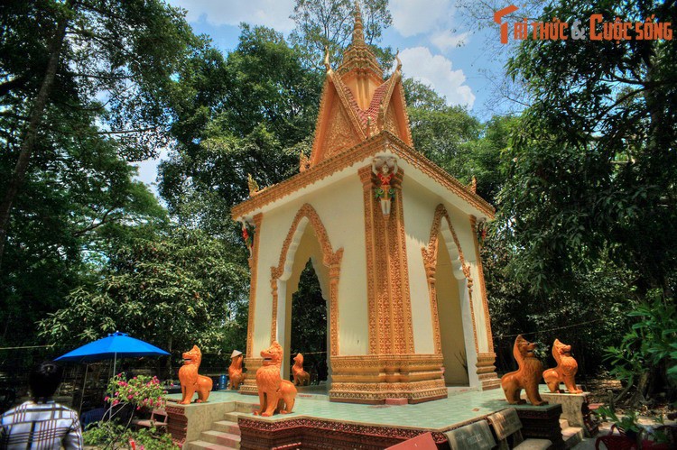 Ba ngoi chua Khmer doc dao phai ghe tham o Soc Trang-Hinh-8