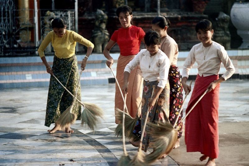 Ve dep hon hau cua thieu nu Myanmar thap nien 1970-Hinh-11