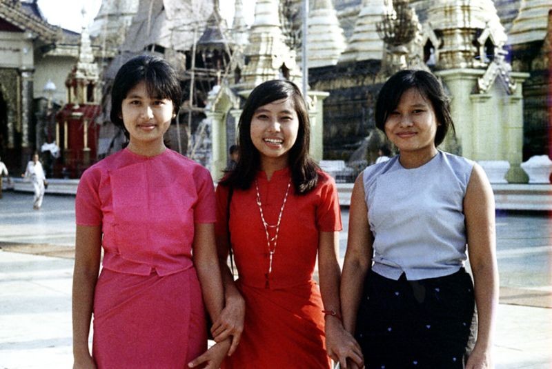 Ve dep hon hau cua thieu nu Myanmar thap nien 1970-Hinh-5