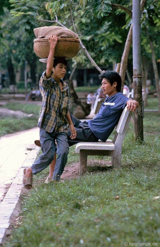 Anh doc: Ky thu am thuc via he Ha Noi nam 1991-1992-Hinh-8