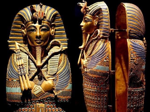 Quan tai vang khoi cua pharaoh Tutankhamen duoc phat hien the nao?