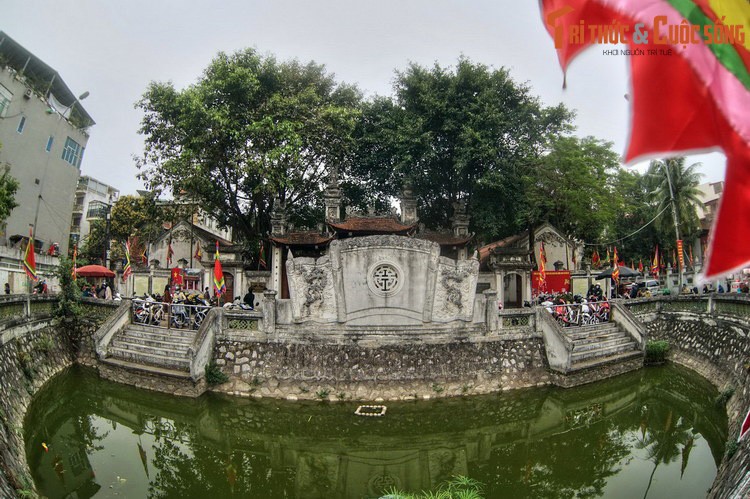 Tran giu bon huong cua Ha Noi la nhung vi than nao?-Hinh-7