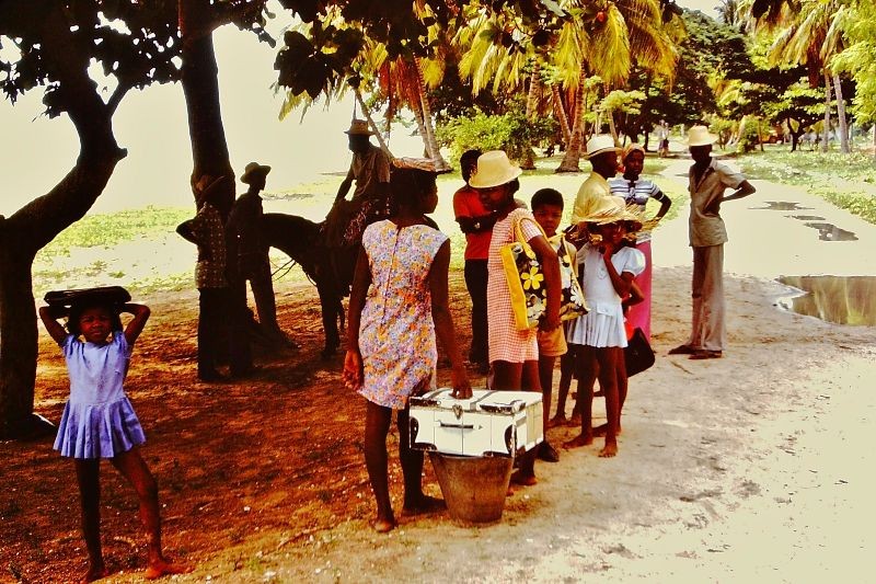 Anh hiem thap nien 1970 o Haiti, noi tong thong vua bi am sat-Hinh-11