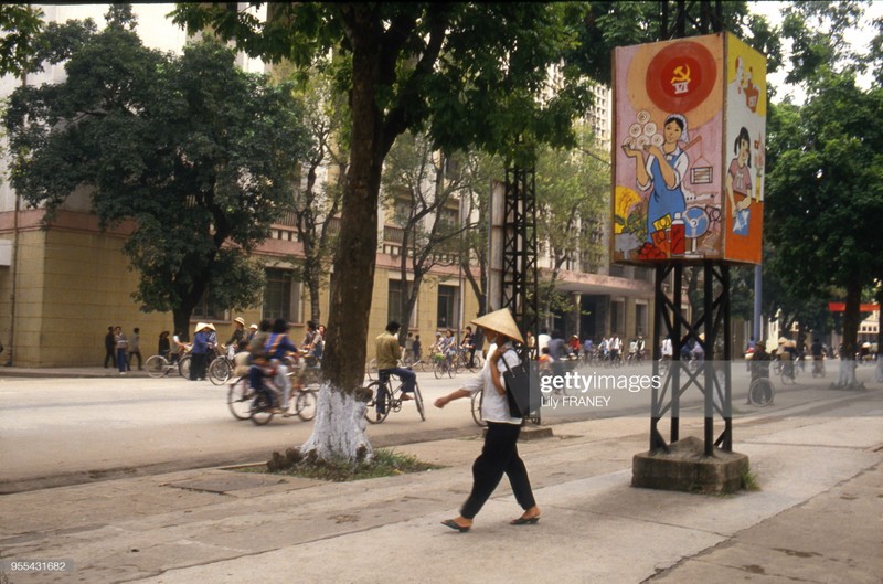 Anh de doi Ha Noi nam 1987 cua nu phong vien Phap-Hinh-2