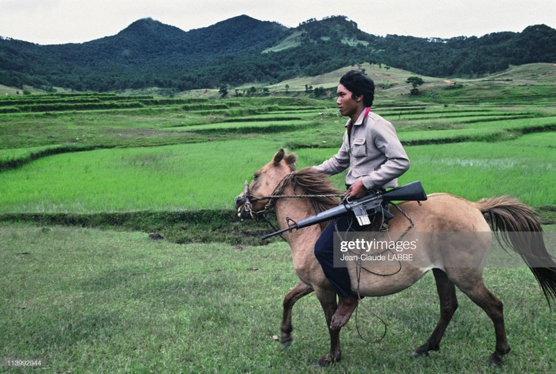 Ngam loat anh sieu hiem sieu doc ve Da Lat nam 1994-Hinh-5