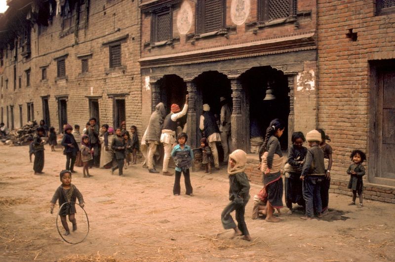 Anh “chat nhu nuoc cat” ve thu do Nepal nam 1976-Hinh-2