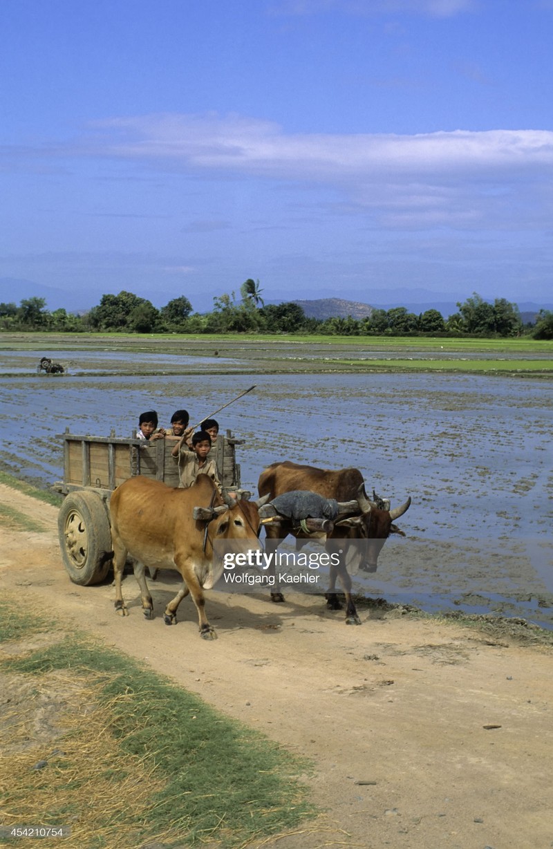 Anh “chat lu” ve Viet Nam nam 1992 qua ong kinh nguoi Duc-Hinh-5