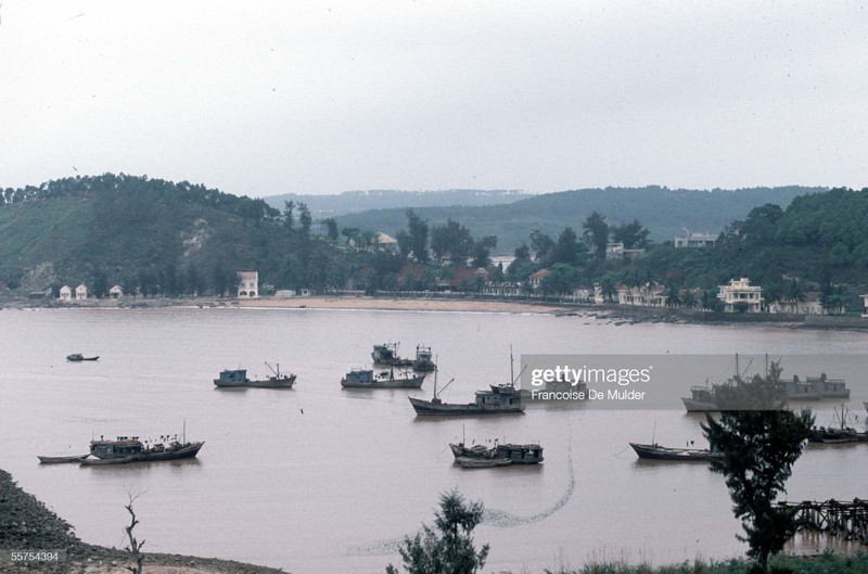 Ngam loat anh de doi ve Vung Tau nam 1989-Hinh-7