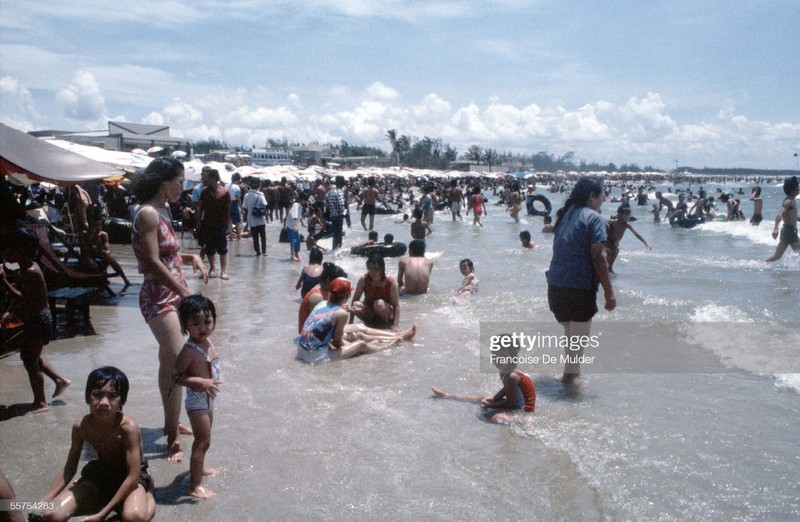 Ngam loat anh de doi ve Vung Tau nam 1989