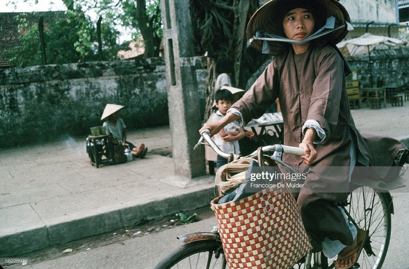 Loat anh cuc thu vi ve giao thong o Ha Noi nam 1989-Hinh-7