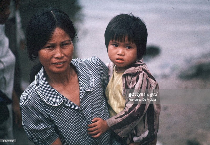 Loat anh kho quen ve phu nu Viet Nam thap nien 1980-Hinh-11
