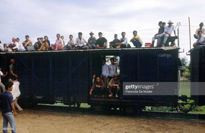 Trai nghiem chuyen tau dac biet o Campuchia nam 1989-Hinh-2