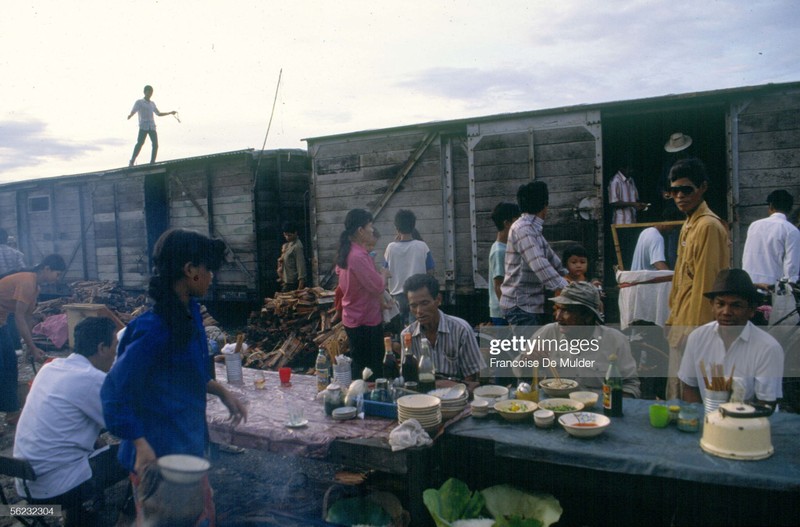 Trai nghiem chuyen tau dac biet o Campuchia nam 1989-Hinh-3