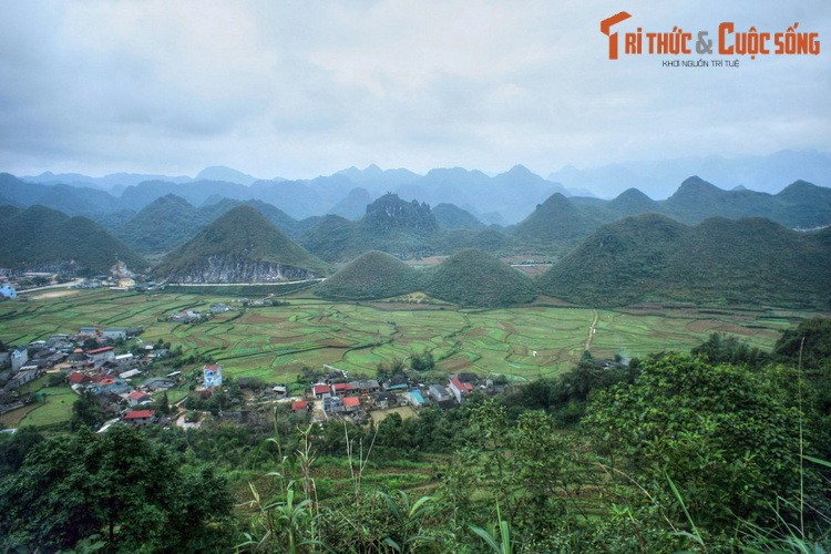 Lang nguoi truoc nhung canh quan ky vi cua Ha Giang (2)