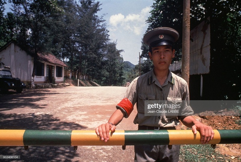 Hinh anh dac biet ve Viet Nam nam 1978 cua Jean-Claude Labbe (1)-Hinh-2