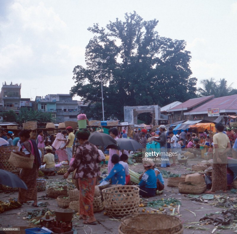 Anh cuc la ve cuoc song tren dao Bali nam 1982-Hinh-6