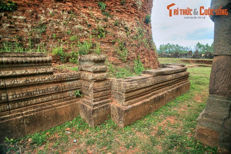 Kham pha ba toa thap Cham noi tieng nhat dat Binh Dinh-Hinh-11