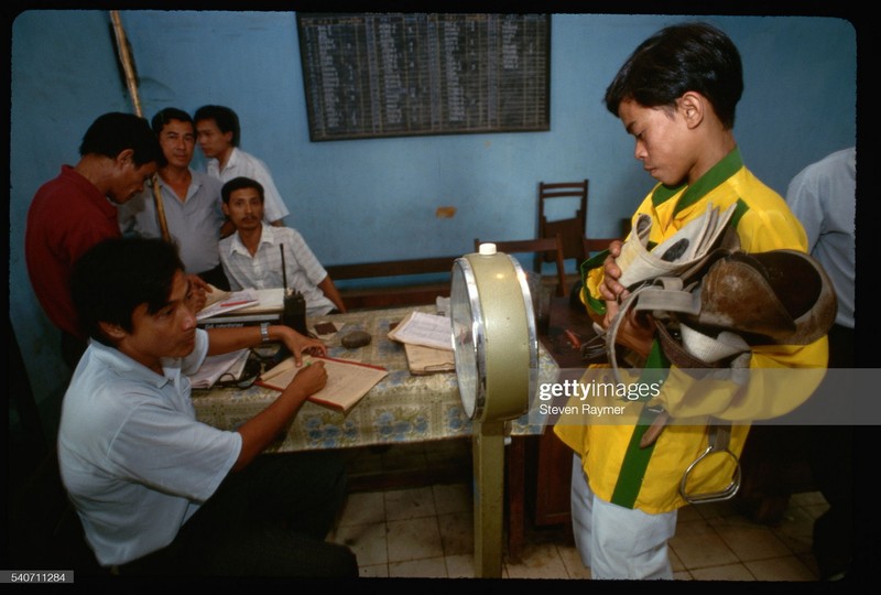 Cuoc song o TP. HCM nhung nam 1990 qua anh cua Steven Raymer-Hinh-2