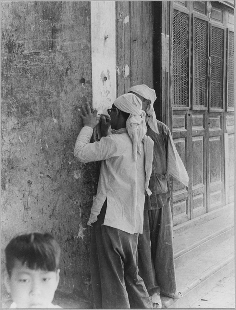 Anh quy ve doi thuong o cho Dong Xuan thap nien 1950-Hinh-9