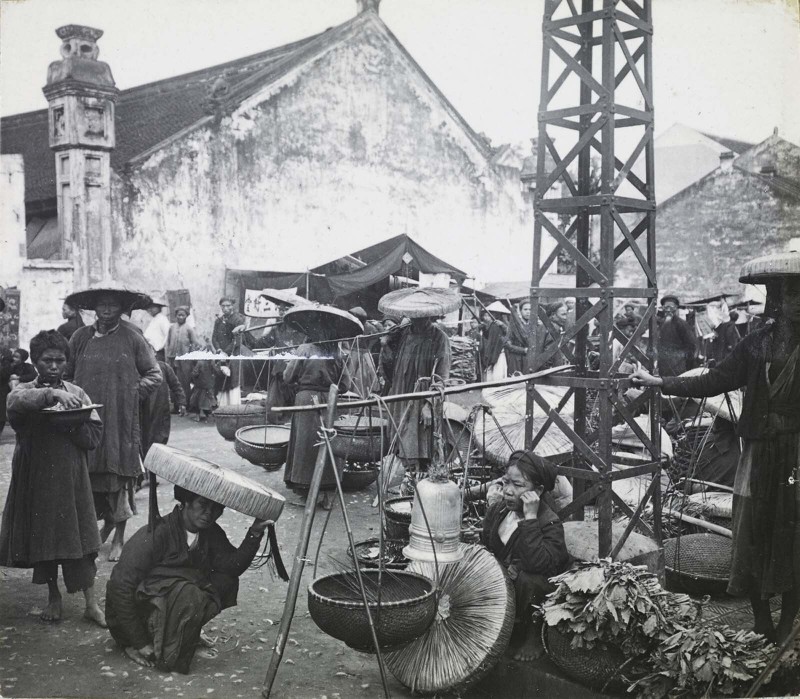 Cuoc song o Ha Noi thap nien 1900 qua ong kinh Edgard Imbert-Hinh-2