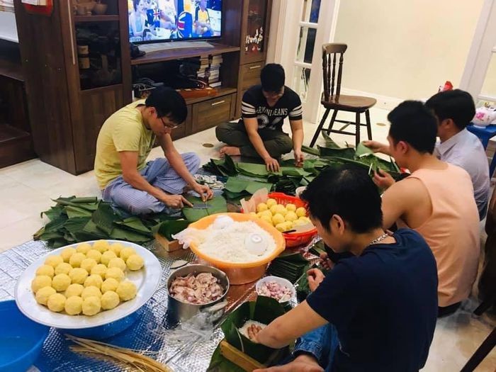 Nguoi Viet o Nga: Me chong gui la dong sang de toi goi banh