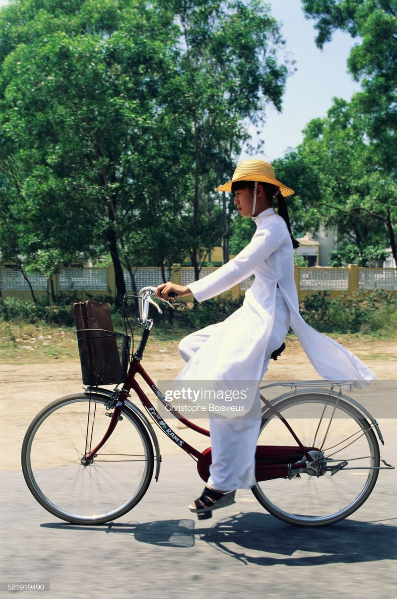 Hue va Da Nang hai thap nien truoc qua anh cua Christophe Boisvieux-Hinh-8