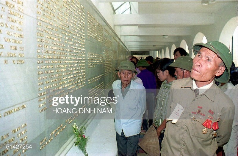 Loat anh day bat ngo ve Viet Nam nam 1994-Hinh-8