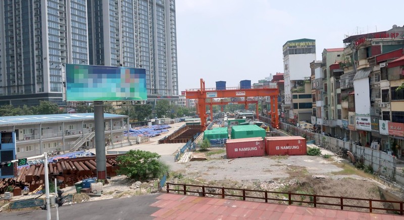 Du an duong sat Nhon-ga Ha Noi: Ton tien, tien do rua