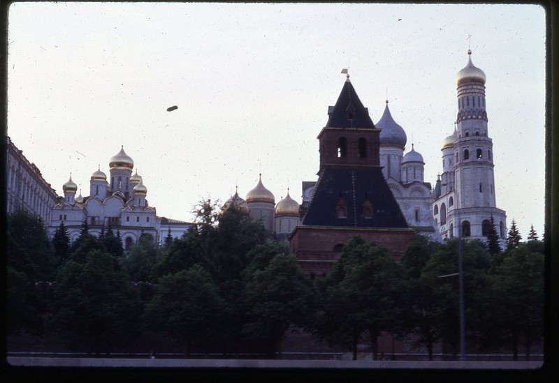 Goc nhin la ve Quang truong Do va Dien Kremlin nam 1969-Hinh-14