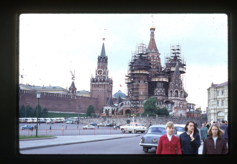 Goc nhin la ve Quang truong Do va Dien Kremlin nam 1969-Hinh-6