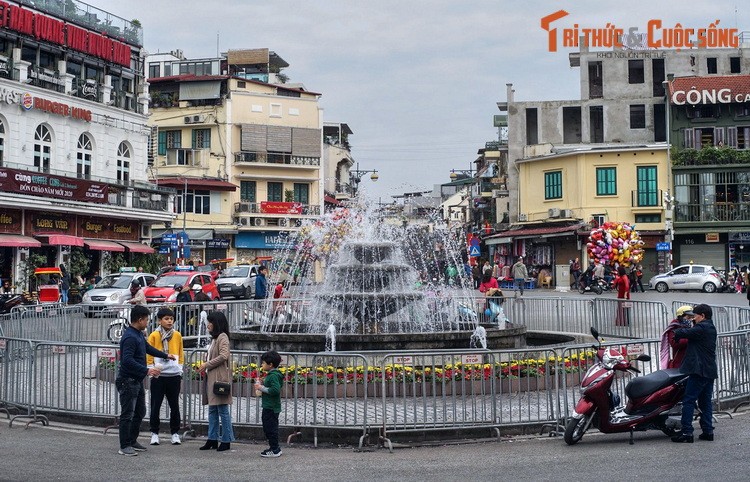 Can canh ba dai phun nuoc co xua nhat, “hang doc” Viet Nam-Hinh-12