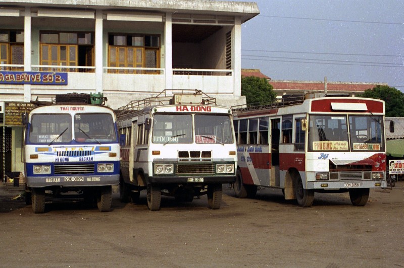 Hinh cuc doc ve xe buyt o Ha Noi nam 1996 (2)-Hinh-8