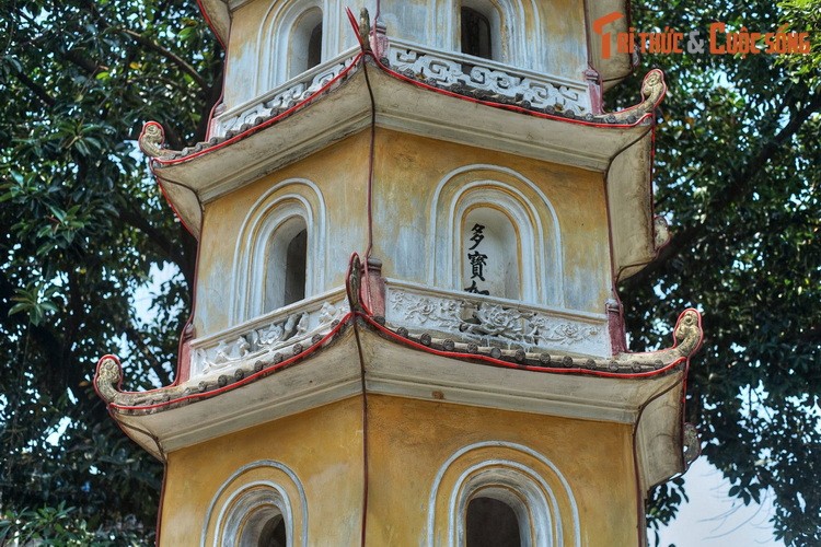 Kham pha nhung toa thap co noi tieng nhat Ha Noi-Hinh-4