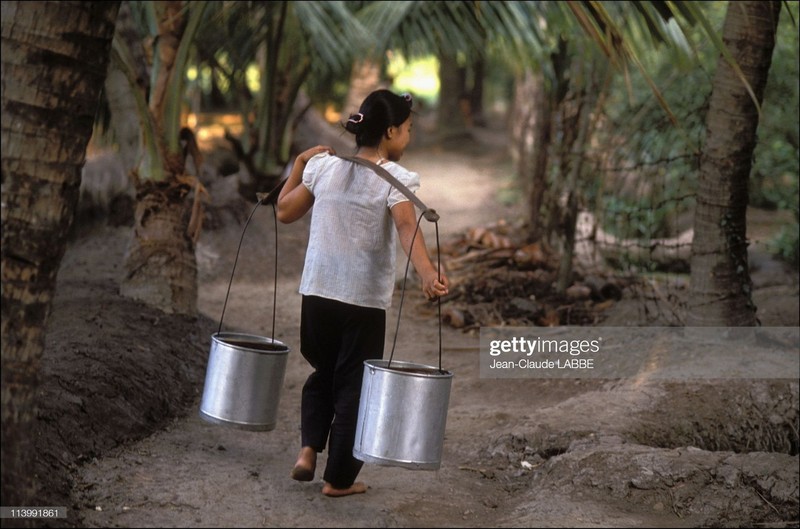 Anh cuc hiem: Cuoc song thon da o ngoai o TP. HCM nam 1991-Hinh-2