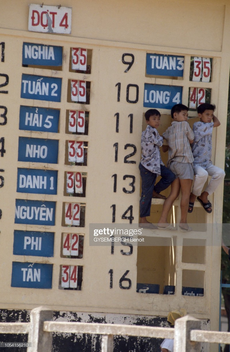 Hinh anh cuc song dong ve truong dua Phu Tho nam 1992-Hinh-8