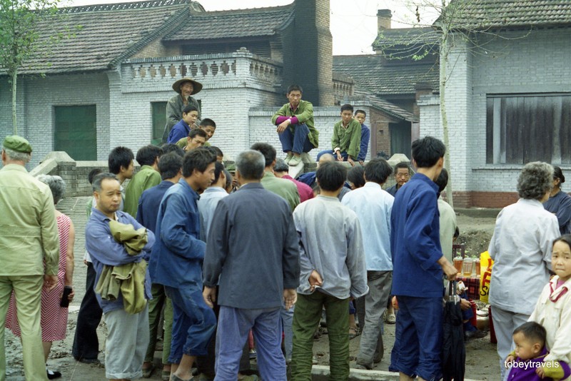 Cuoc song o Tay An, Trung Quoc nam 1984 qua ong kinh Tay-Hinh-10