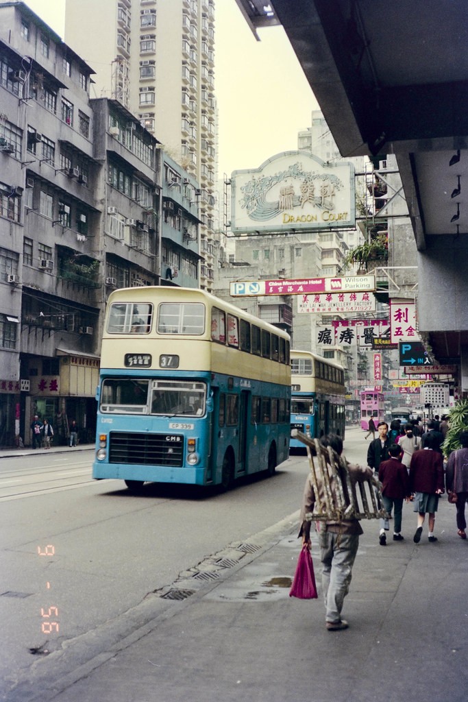 Goc nhin an tuong ve Hong Kong nam 1991 cua nhiep anh gia Phap-Hinh-4