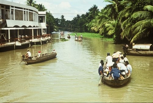 Trai nghiem kho quen cua nguoi Duc o Nam Bo nam 1988-1989-Hinh-6