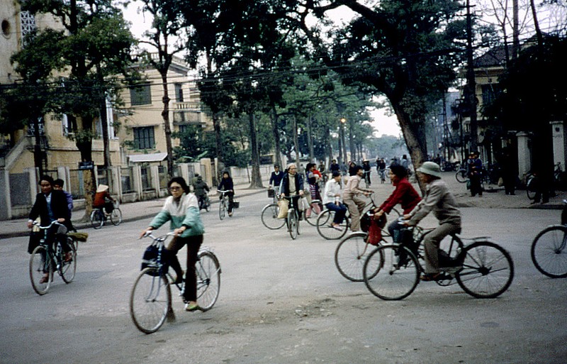 Nhung hinh anh khong the nao quen ve Ha Noi nam 1986 (1)-Hinh-10