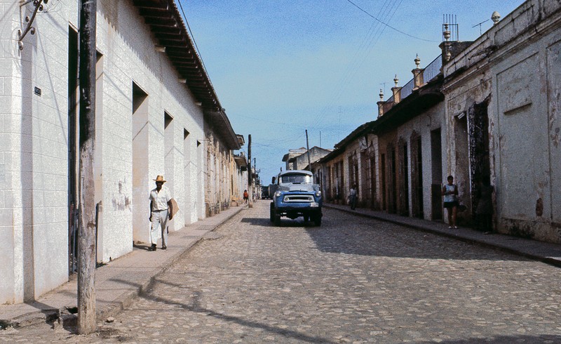 Loat anh lan dau biet den ve dat nuoc Cuba nam 1976-Hinh-13