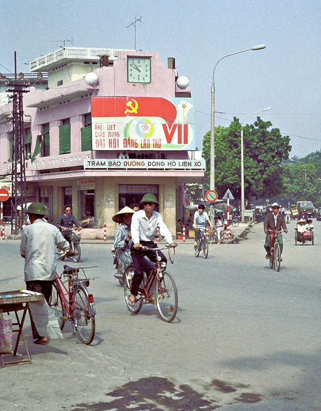 Nhung buc hinh dac biet ve thu do Ha Noi nam 1991-Hinh-4