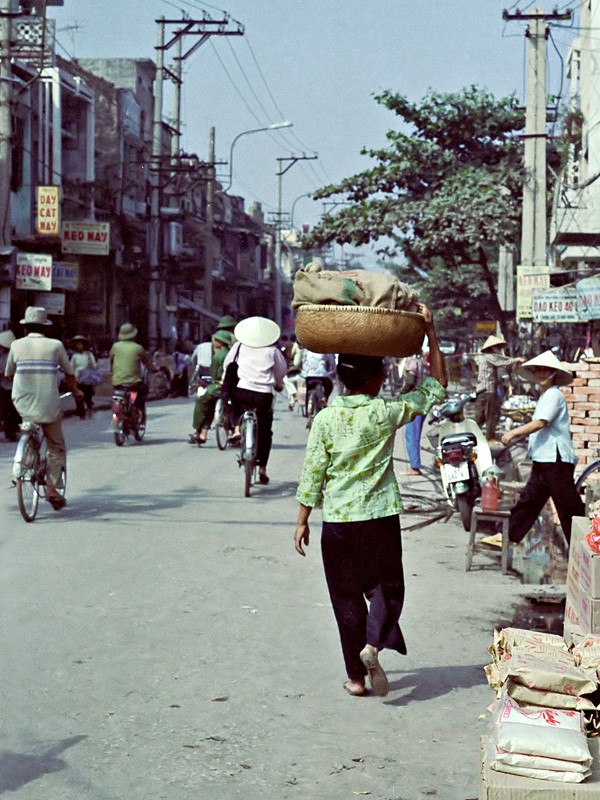 Nhung buc hinh dac biet ve thu do Ha Noi nam 1991-Hinh-7