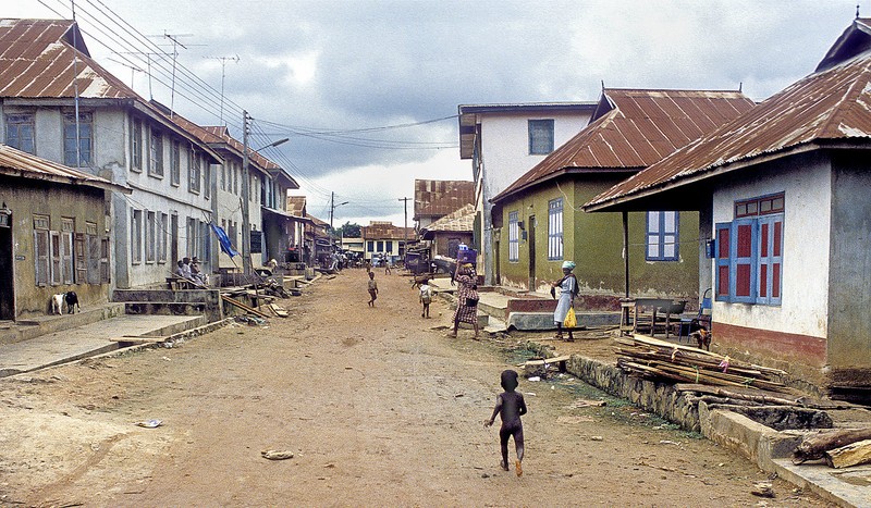 Loat anh cuc hap dan ve cuoc song o Nigeria nam 1982-Hinh-10